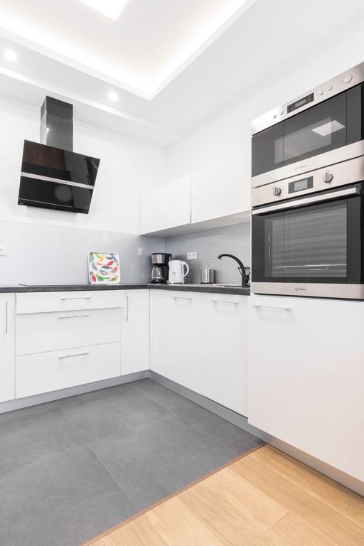 Cityheaven With Parking And Ac Cracovia Exterior foto