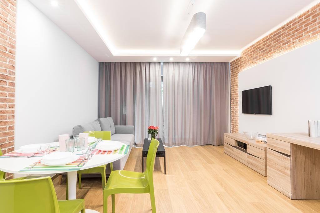 Cityheaven With Parking And Ac Cracovia Exterior foto